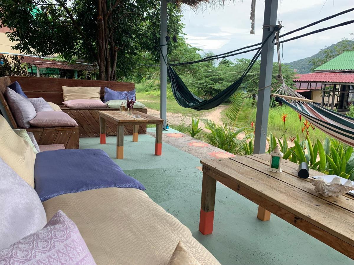 Dahlia Guesthouse Koh Rong Sanloem Exteriér fotografie
